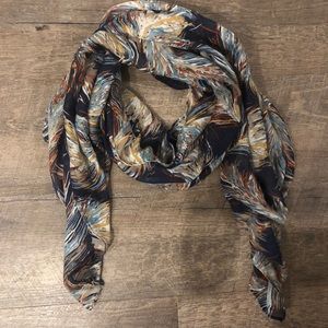 Fall pattern scarf